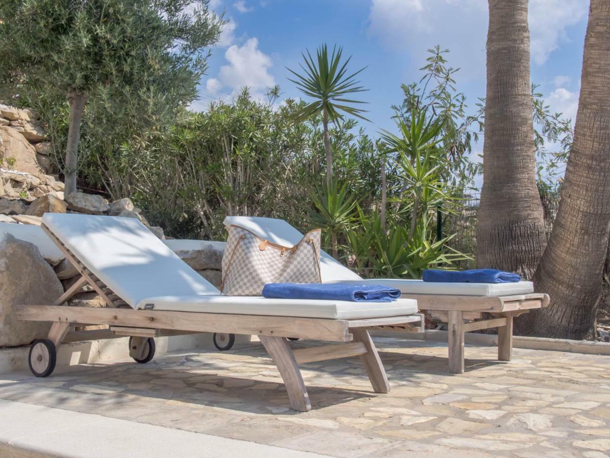 Frontline Villa, Five Star Deluxe El Campello Eksteriør bilde