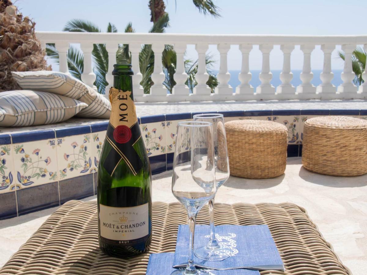 Frontline Villa, Five Star Deluxe El Campello Eksteriør bilde